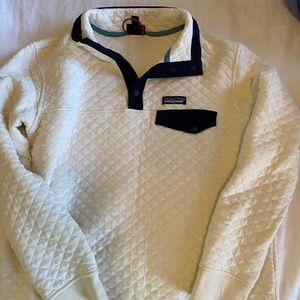 Patagonia quilted pullover